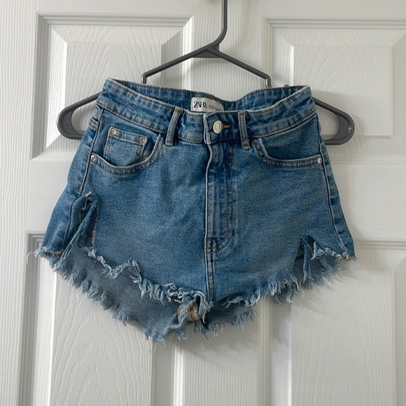 High waisted booty shorts - Picture 1 of 2